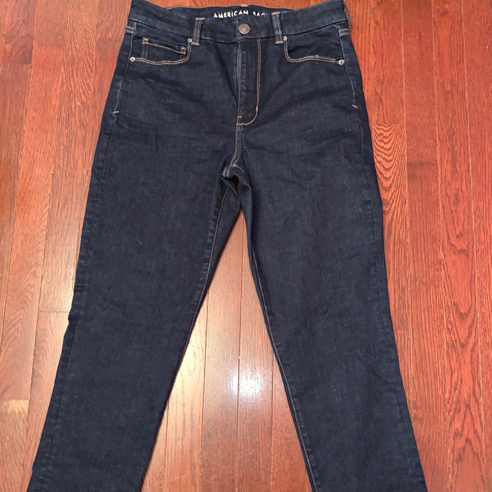 AMERICAN EAGLE CURVY SKINNY JEANS